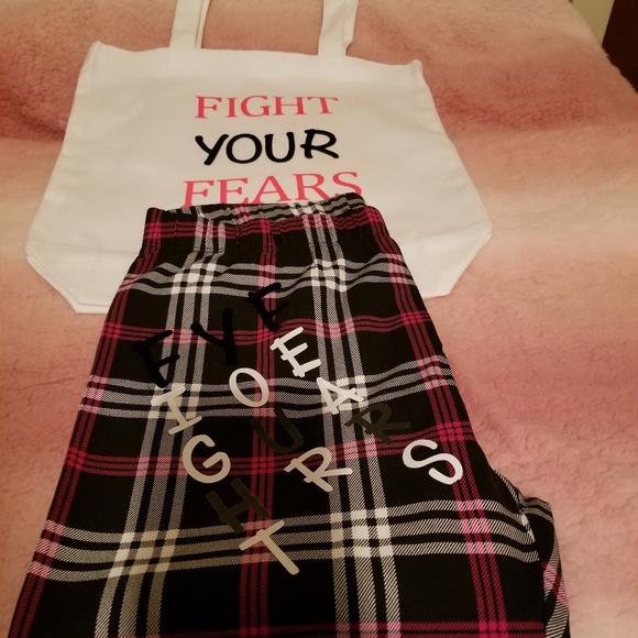 Tote bag and tights - Picture 4 of 8